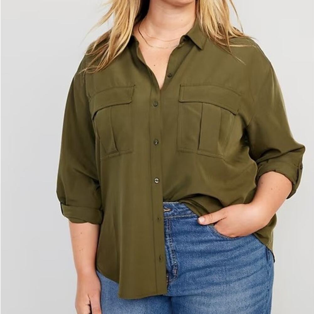 Old Navy M Shirt Button Utility Olive Green Blouses Pockets Roll Tab Round Hem - Picture 2 of 10